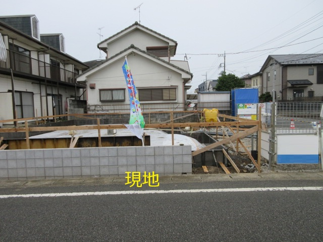 【仲介手数料無料】新築戸建　深谷市東方町4-20-28（全1棟）の前面道路含む現地写真