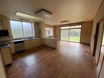 【居間・リビング】 | 柳井・西土穂石(商談中)