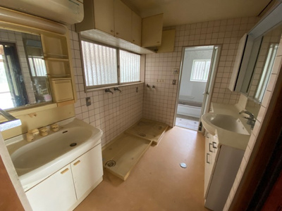 【洗面所】 | 柳井・西土穂石(商談中)