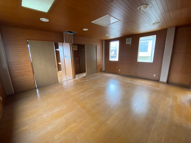 【洋室】 | 柳井・西土穂石