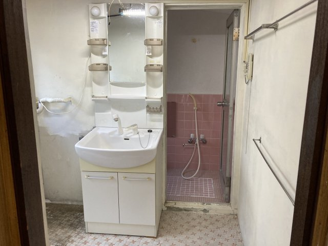 上清蔵口町京町屋の独立洗面台