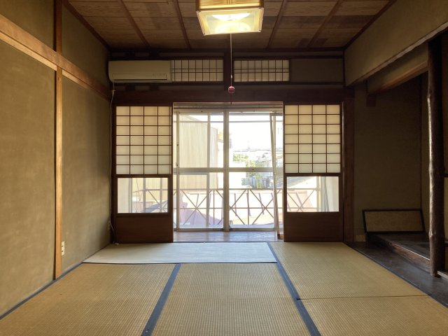 上清蔵口町京町屋の和室