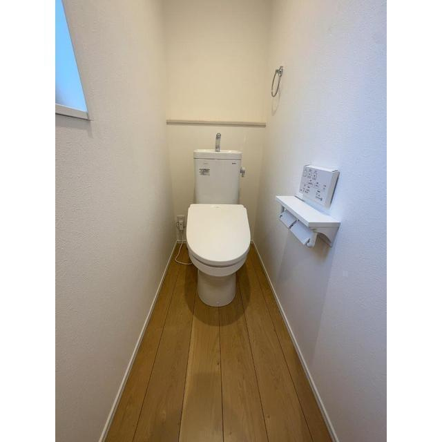 さいたま市南区根岸４丁目の一戸建てのトイレ