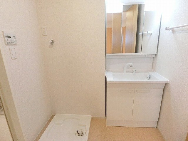 ソレイユＡ（ｓｏｌｅｉｌ）の洗面所