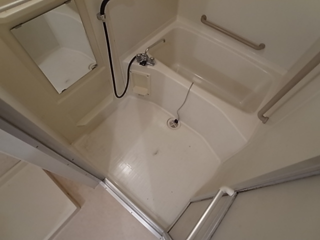 神戸市兵庫区駅南通３丁目の賃貸マンションの浴室