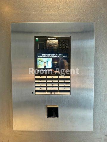ブランシエスタ金山のエントランス