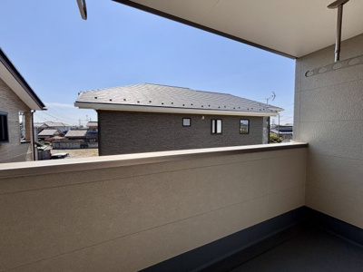 【バルコニー】