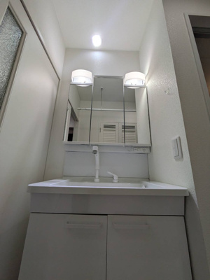 【独立洗面台】 | ライオンズマンション伏見第5