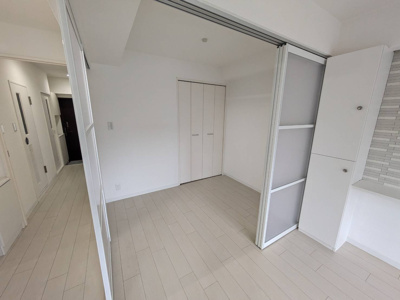 【洋室】 | ライオンズマンション伏見第5