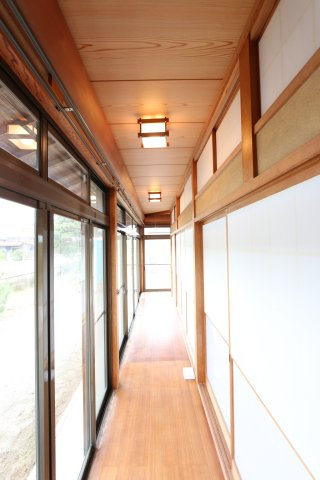 米子市大崎　中古一戸建てのその他|2022年リフォーム完成後の写真
縁側