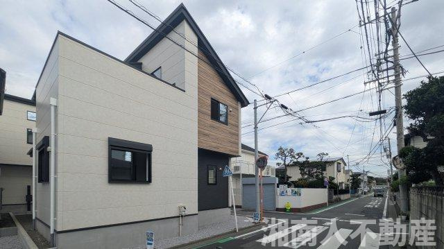 藤沢市片瀬海岸３丁目２３９２－２３４新築戸建ての外観|外観もきれいです