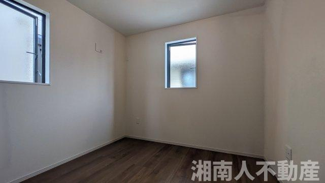 藤沢市片瀬海岸３丁目２３９２－２３４新築戸建ての洋室|洋室です