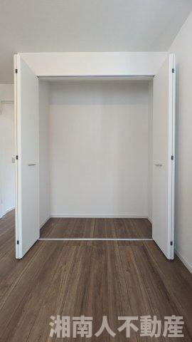 藤沢市片瀬海岸３丁目２３９２－２３４新築戸建ての収納|大きなスペースがあり、収納には困りません