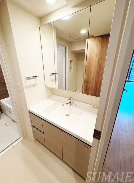 リーフシティ市川　ザ・レジデンスの洗面所|洗面所です☆