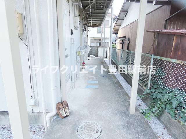 パティオ南平のロビー
