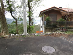 あじろ南熱海が丘の前面道路含む現地写真