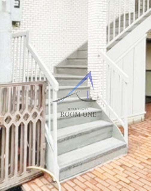 ビレッジインパート4のその他共用部分|共有階段です。