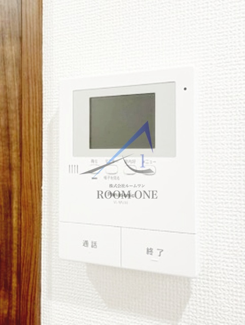 ビレッジインパート4のセキュリティ|モニター付インターホンです。