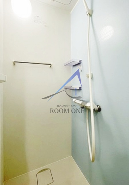 ビレッジインパート4の浴室|シャワールームです。