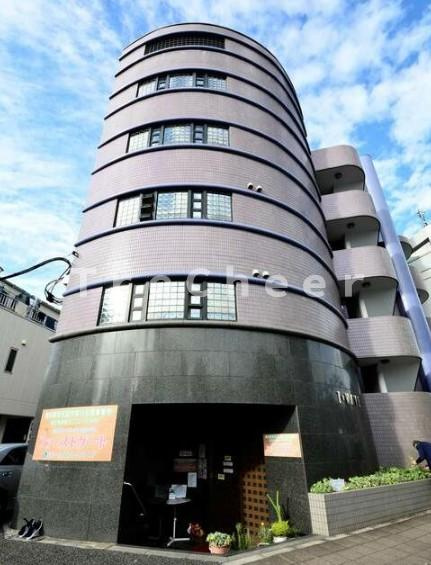 ティーウェーブの外観