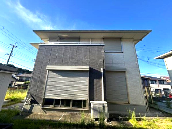 海南市　小野田の外観