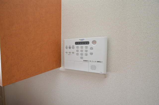 直方市大字感田のアパートのセキュリティ
