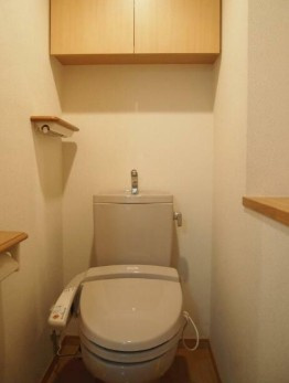 【トイレ】 | ルーブル北新宿 | 温水洗浄便座。