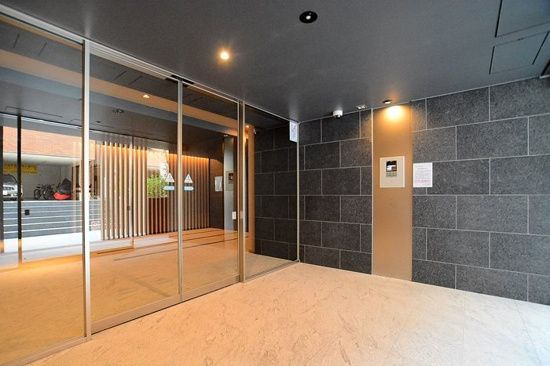 ステージグランデ向島のロビー