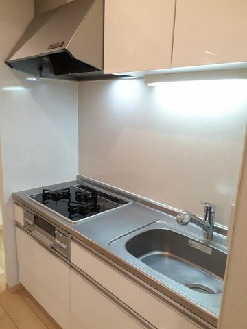 ピッコラ　フォレスタのキッチン