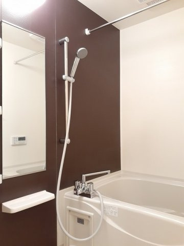 ピッコラ　フォレスタの浴室