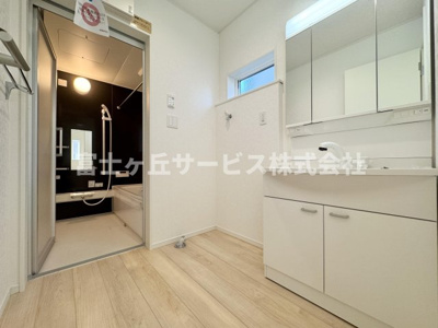 【脱衣所】 | 藤枝市高洲 4期 新築一戸建て | 脱衣場です