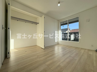 【子供部屋】 | 藤枝市高洲 4期 新築一戸建て | 子供部屋としても使える洋室です