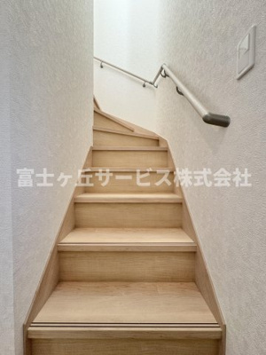 【その他】 | 藤枝市高洲 4期 新築一戸建て | 階段です