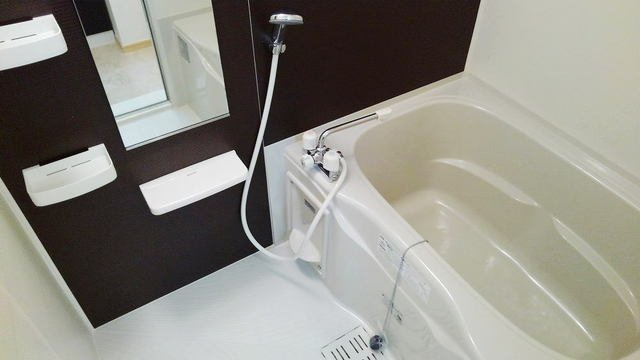 エトワール衣掛の浴室