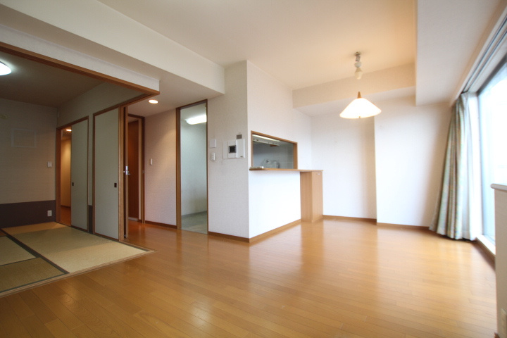 ※同じ間取りの参考写真です