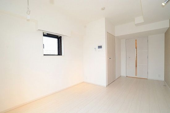 ステージグランデ菊川の居間・リビング