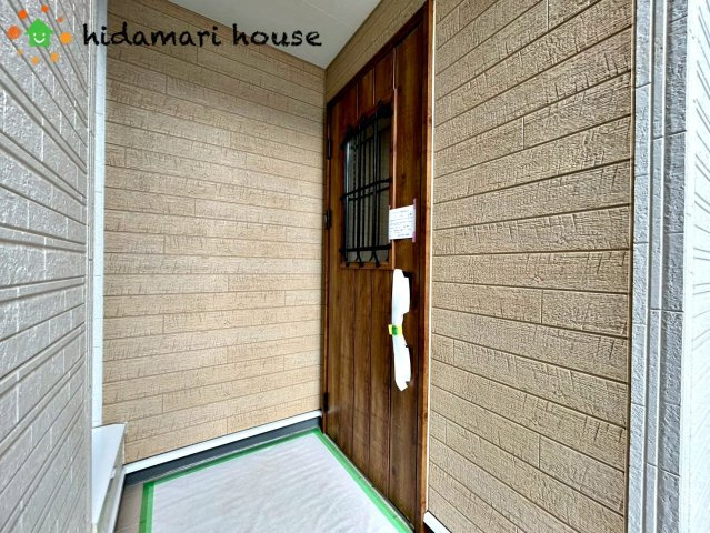 西区宝来　新築戸建　リーブルガーデン02の玄関