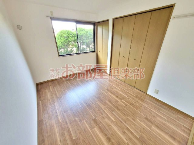 モントーレ21の洋室