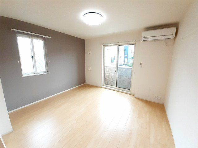 ロジュマンＨの居間・リビング