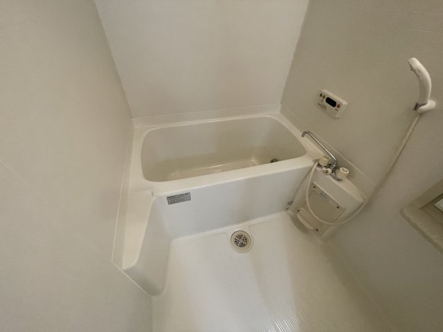 アヴニールの浴室