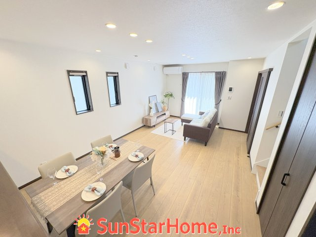 【サンスターホーム】瑞穂町長岡1丁目　新築限定１邸の居間・リビング