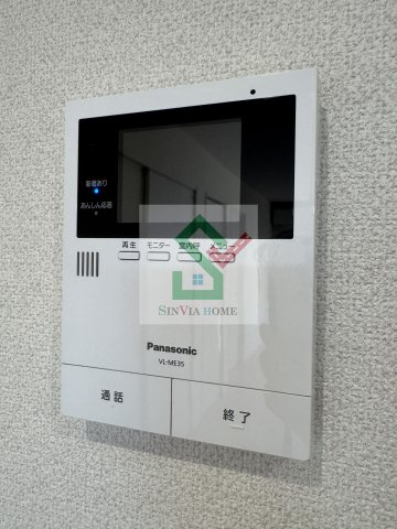 メゾンシャルムの玄関