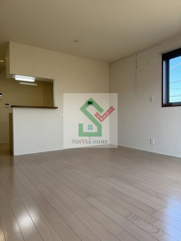 メゾンシャルムの居間・リビング