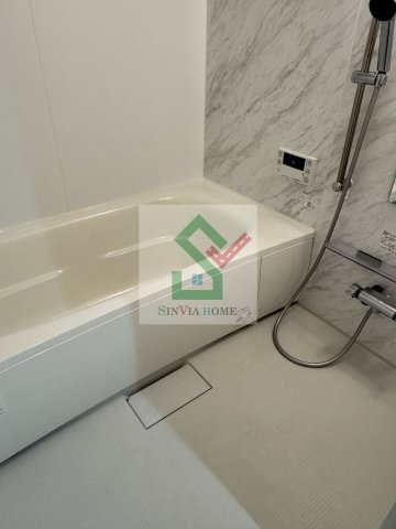 メゾンシャルムの浴室