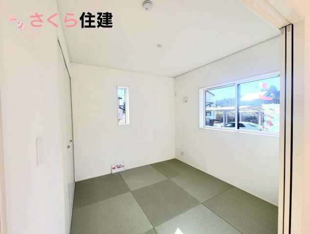 日光市土沢　第1の和室|リビング隣の和室は来客時や小さなお子様のお昼寝スペースとして活用いただけます◎
