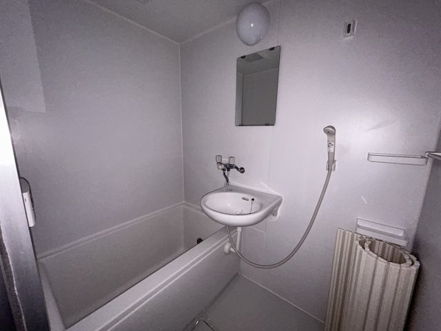 錦生コーポの浴室