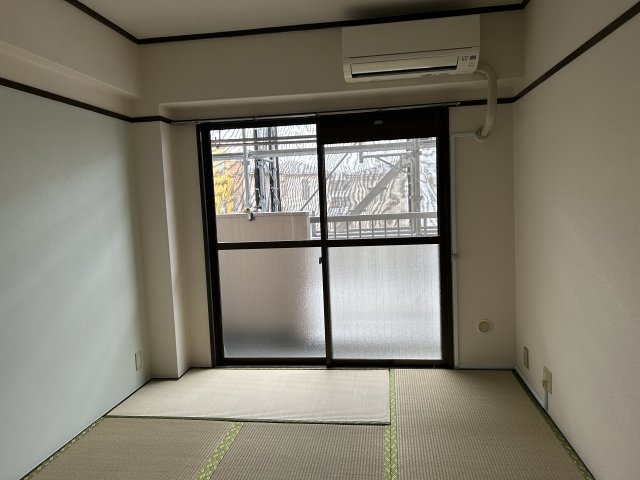 錦生コーポの和室