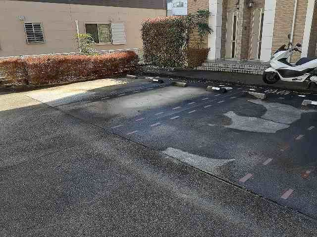 サンハイツときわの駐車場