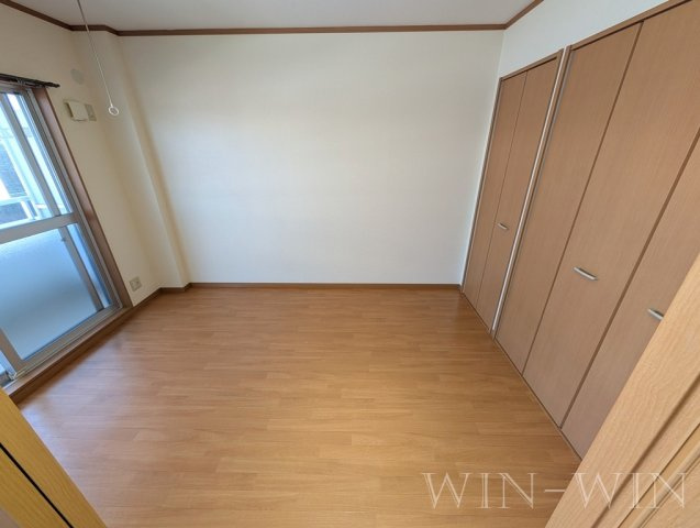 リバーウエスト 壱番館の寝室