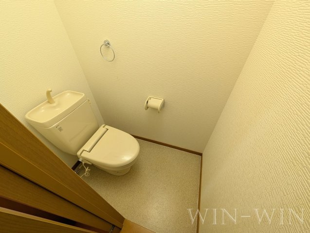 リバーウエスト 壱番館のトイレ